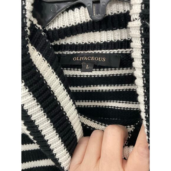 Olivaceous Black/White Crop Striped Long Sleeve Turtleneck Sweater Size Large - Picture 5 of 6